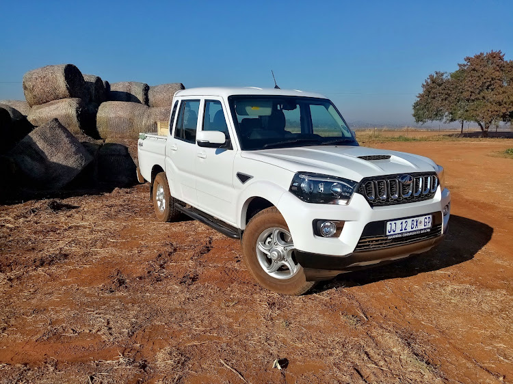 The Mahindra Pik Up S11 automatic is well-specced for its R414,999 price. Picture: PHUTI MPYANE