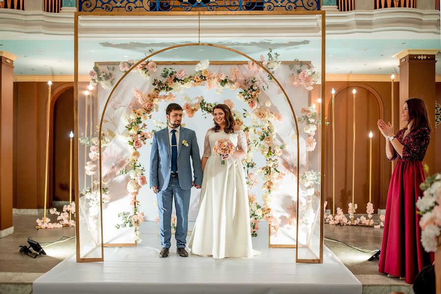 Bröllopsfotograf Inna Ryabichenko (riabinna). Foto av 3 april 2019