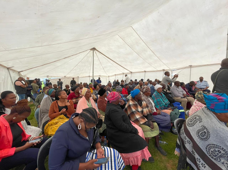 A police ministry team, led by minister Bheki Cele, met community members in Bityi in the Eastern Cape on Tuesday.