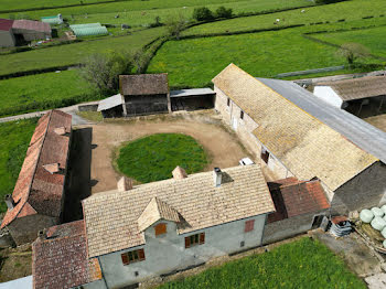 ferme à Cluny (71)