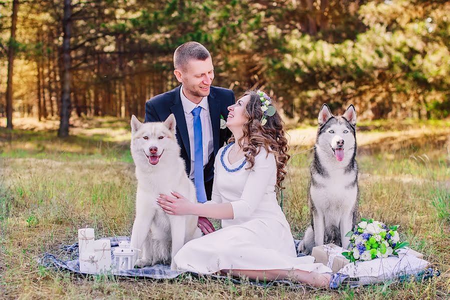 Fotógrafo de casamento Anna Sibarova (sibarova). Foto de 23 de maio 2016