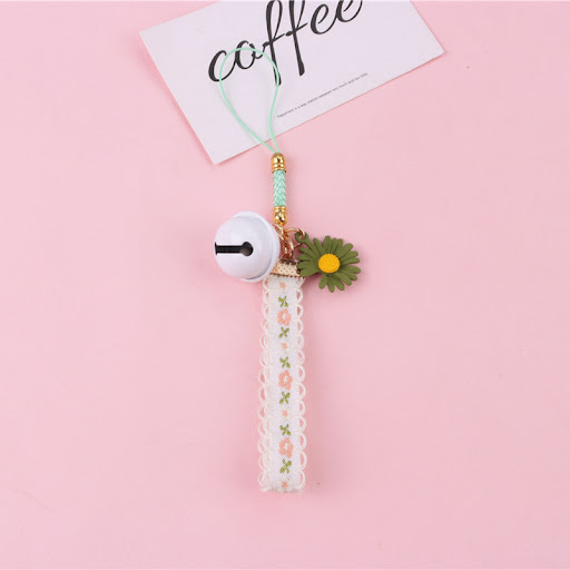 Title 1, Creative Daisy Keychain Pendant Hanging Accesso...
