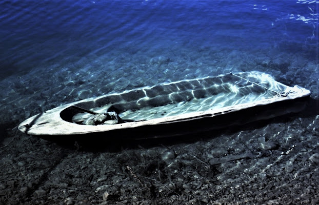 La barca affondata di paolo-spagg