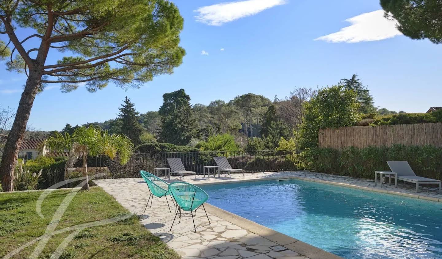 Villa with pool Mougins