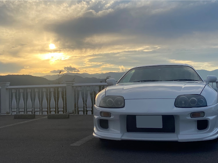 スープラのワイナリー・夕焼け・夕焼けコラボに関するカスタム事例の投稿画像4枚目
