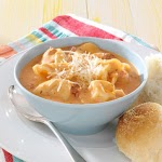 Tomato Tortellini Soup Recipe was pinched from <a href="http://www.tasteofhome.com/Recipes/Tomato-Tortellini-Soup" target="_blank">www.tasteofhome.com.</a>