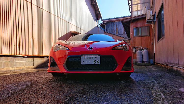 86の👍️いいね&コメント&フォローありがとうございます。😄😄・フォロワー様からのいいね👍️に感謝・フォロワー様でない方からのいいね👍️に感謝・顔面アップ選手権に関するカスタム事例の投稿画像1枚目