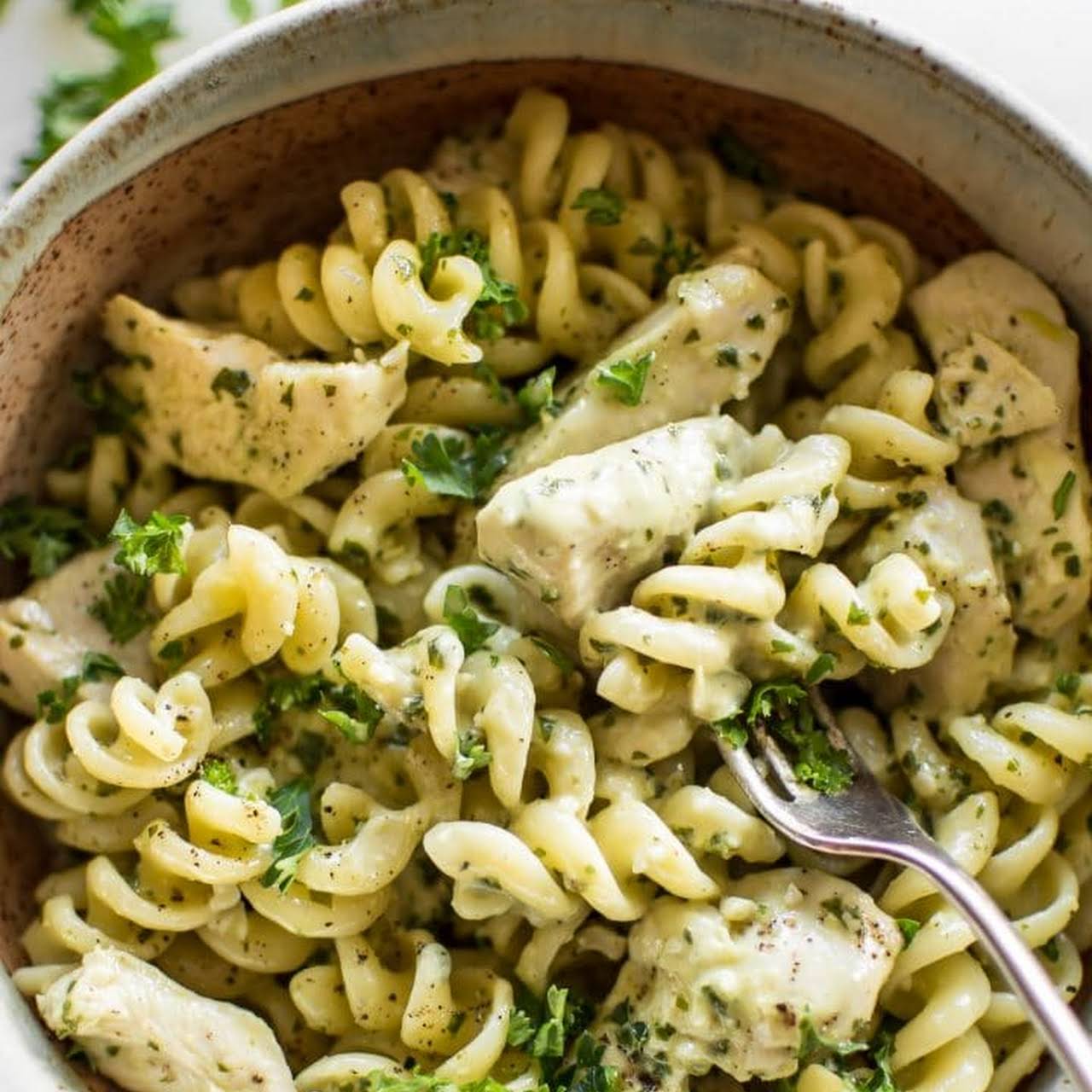 Creamy Chicken Pesto Pasta