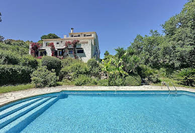 Villa with pool and terrace 16