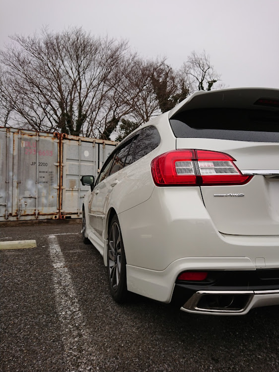 レヴォーグの洗車・融雪剤に負けない・下回り洗浄に関するカスタム事例の投稿画像1枚目
