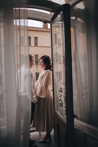 Wedding photographer Asya Sharkova (asya11). Photo of 7 June 2022