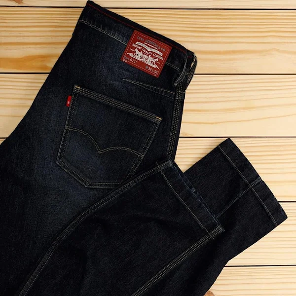 Levis Jeans