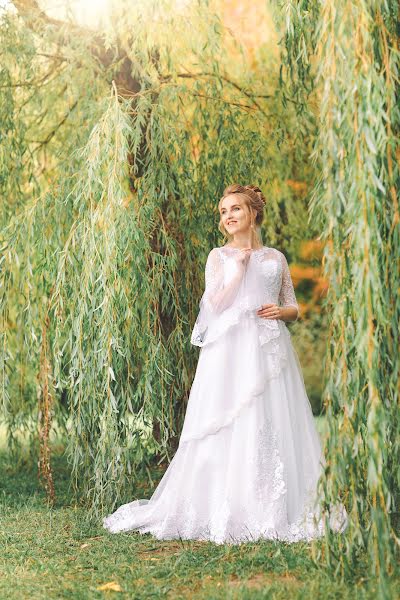 Fotógrafo de casamento Vadim Kovsh (vadzim). Foto de 15 de fevereiro 2019