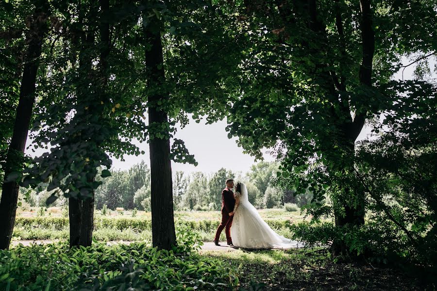 Wedding photographer Aleksandr Lobanov (alexanderlobanov). Photo of 5 November 2021