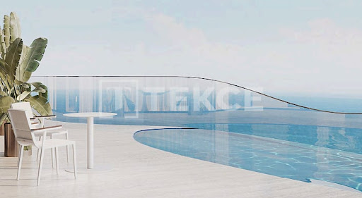 Appartement avec terrasse et piscine 4