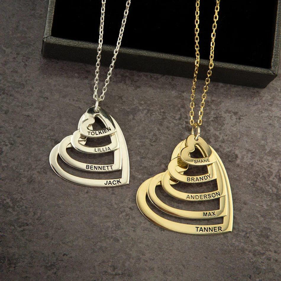 Gepersonaliseerde Multi-liefde naamketting. Vier de liefde met gegraveerde namen. Een bijzonder cadeau voor haar, voor altijd verbonden.