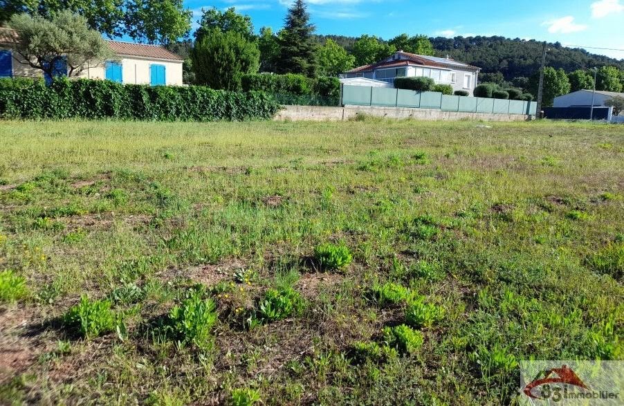 Vente terrain  500 m² à Carnoules (83660), 148 000 €