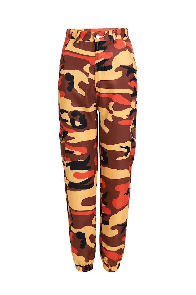 Pantalones casuales de mezclilla camuflaje trabajo estilo harén. Comodidad y moda en una prenda versátil para tu día a día.