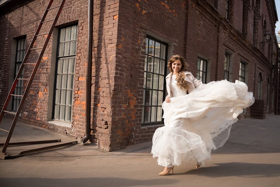 Fotógrafo de casamento Aleksandr Fedotov (sashfoto). Foto de 27 de março 2017