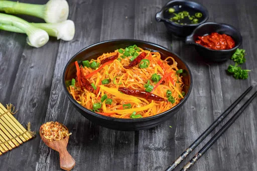 Veg Chilli Garlic Noodles