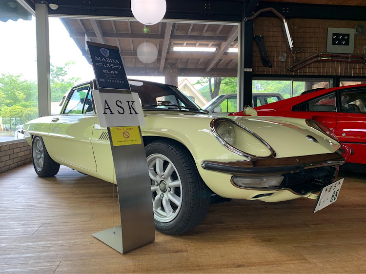 ロードスターのクラシックカーというより現役のスポーツカーです・新型Z納車しましたに関するカスタム事例の投稿画像3枚目