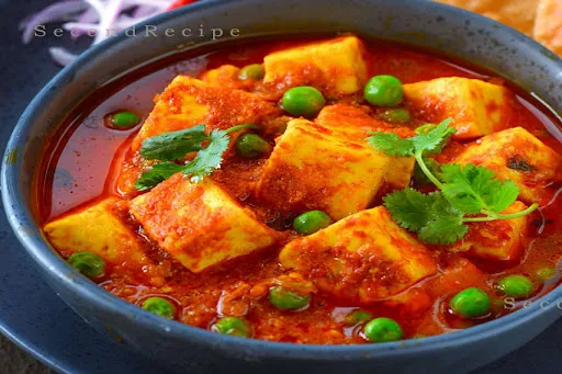 Matar Paneer