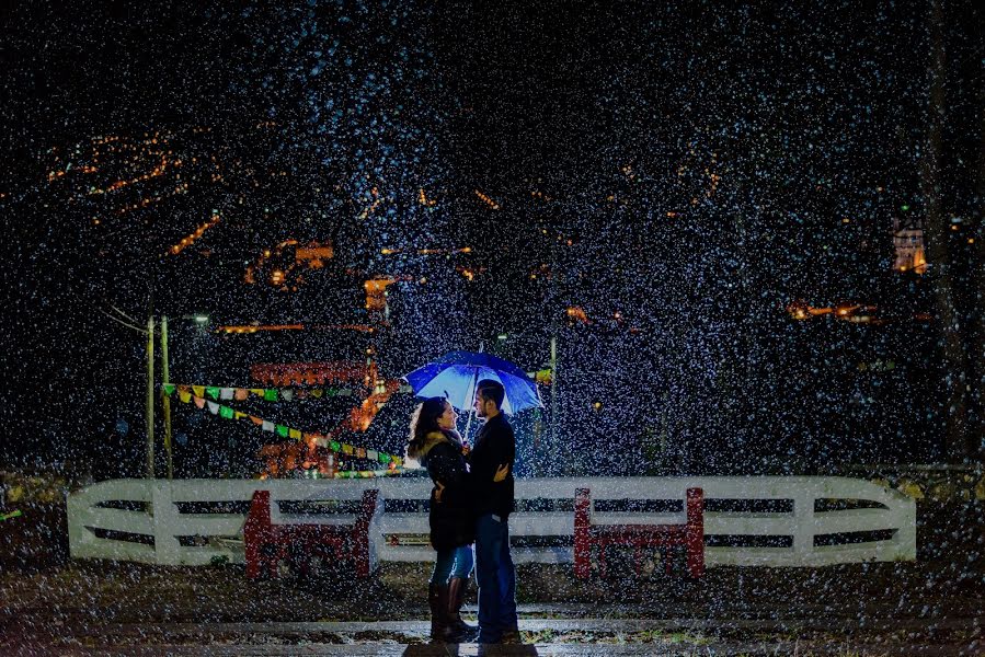 Fotógrafo de casamento Xavo Lara (rosstudio). Foto de 7 de setembro 2017