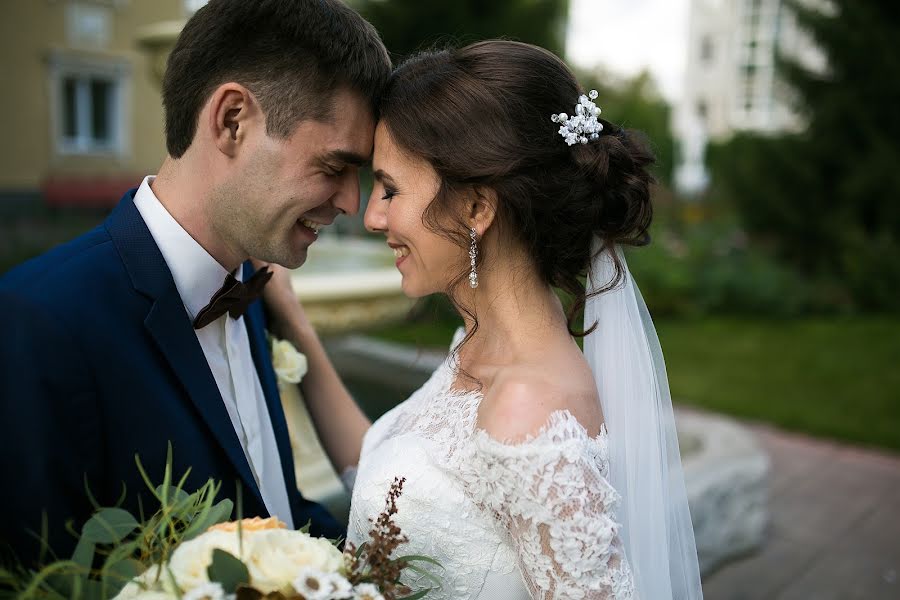 Fotografo di matrimoni Rustam Mendubaev (rustphoto). Foto del 20 aprile 2017