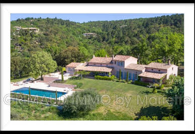 Villa with pool and terrace 5