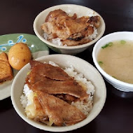 阿霞燒肉飯