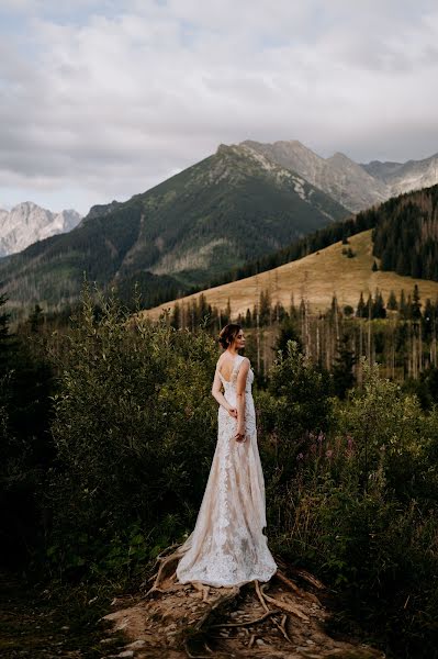 Fotografo di matrimoni Dominika Dworszczak (dominikadw). Foto del 4 novembre 2021