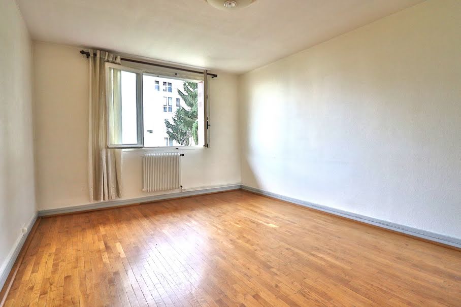 Vente appartement 3 pièces 68.38 m² à Troyes (10000), 76 000 €