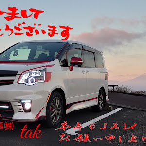 ノア ZRR70W