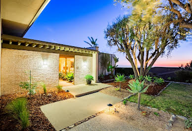 House with pool and garden 6