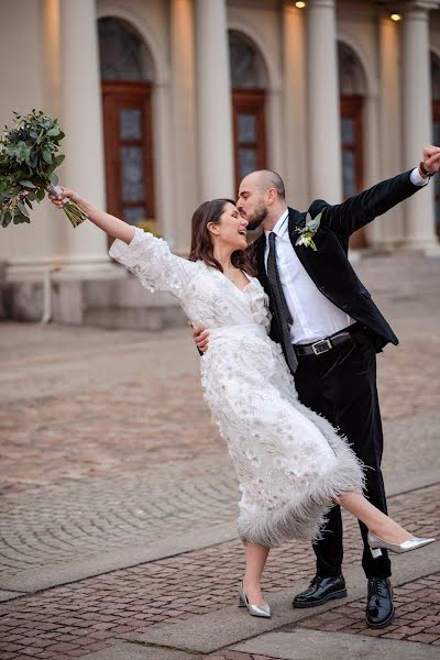 Fotógrafo de casamento Valentina Lezhneva (lvvalentina). Foto de 1 de março 2021