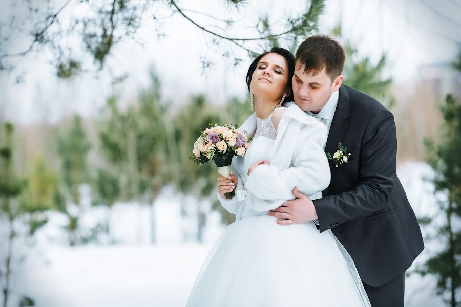 Fotografo di matrimoni Rinat Makhmutov (renatschastlivy). Foto del 3 maggio 2017