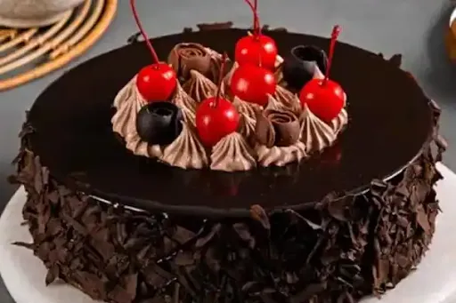 Eggless Choco Ganache Cake