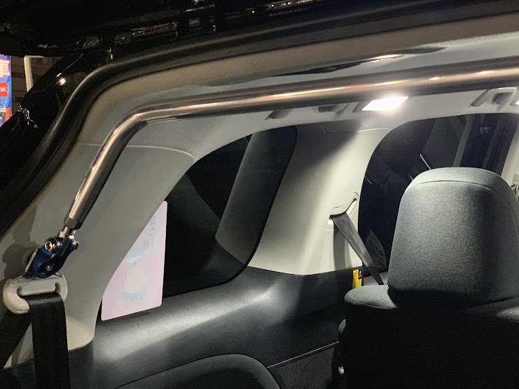 エスティマのタワーバー取付・ledウィンカーに関するカスタム事例の投稿画像2枚目
