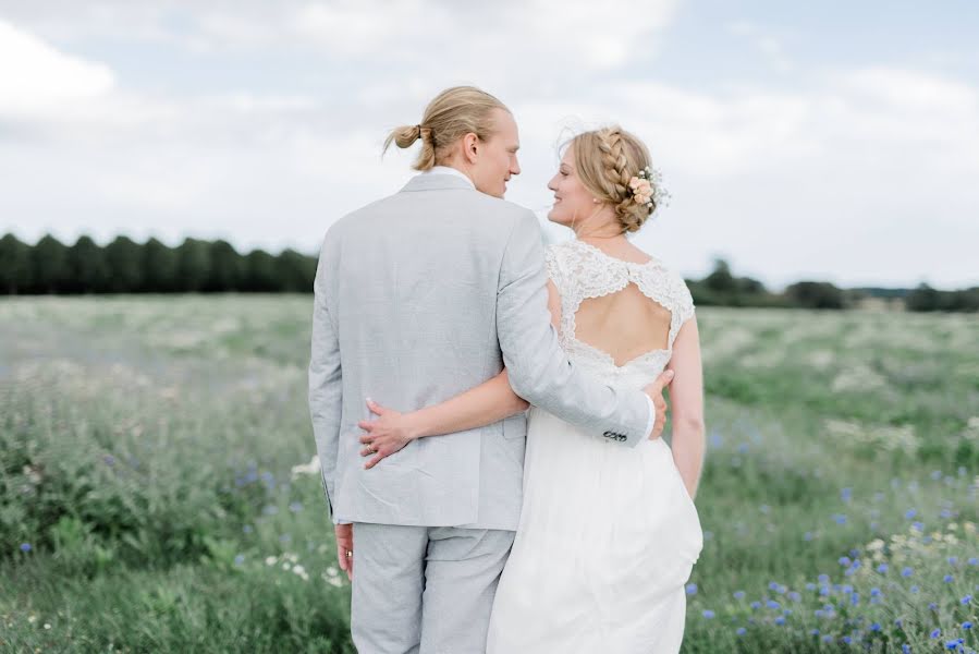 Svadobný fotograf Helena Killander (lovliphotography). Fotografia publikovaná 30. marca 2019