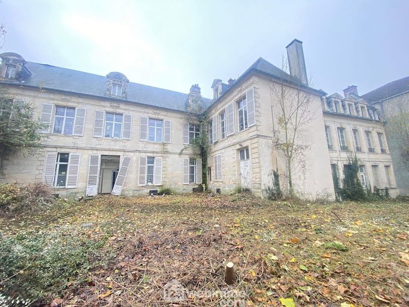 Vente maison 30 pièces 965 m² à Laon (02000), 576 500 €