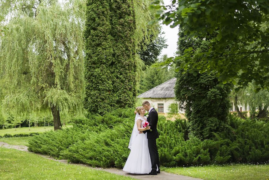 Fotógrafo de bodas Valeriya Prokhor (prokhorvaleria). Foto del 21 de septiembre 2017