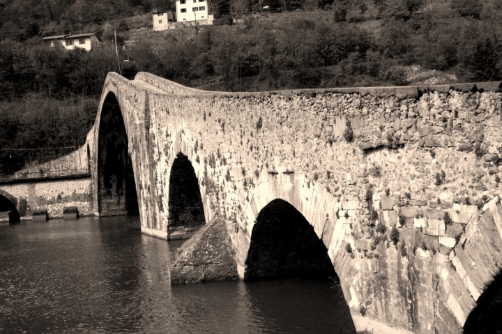 Ponte del Diavolo...leggende del passato di coloricolorati