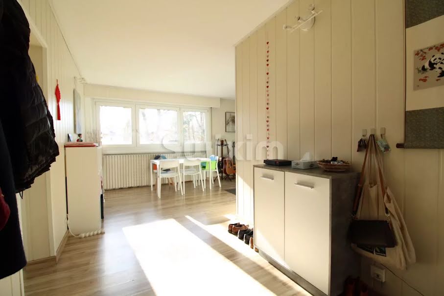 Vente appartement 3 pièces 68 m² à Ferney-Voltaire (01210), 285 000 €