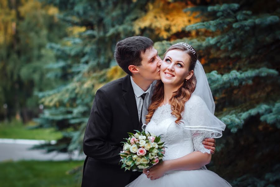 Fotógrafo de casamento Dmitriy Nikitin (nikitin). Foto de 2 de agosto 2017