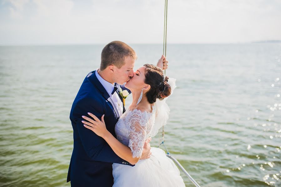 Fotógrafo de casamento Daria Agafonova (agafonovapro). Foto de 15 de outubro 2018