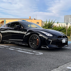 NISSAN GT-R R35