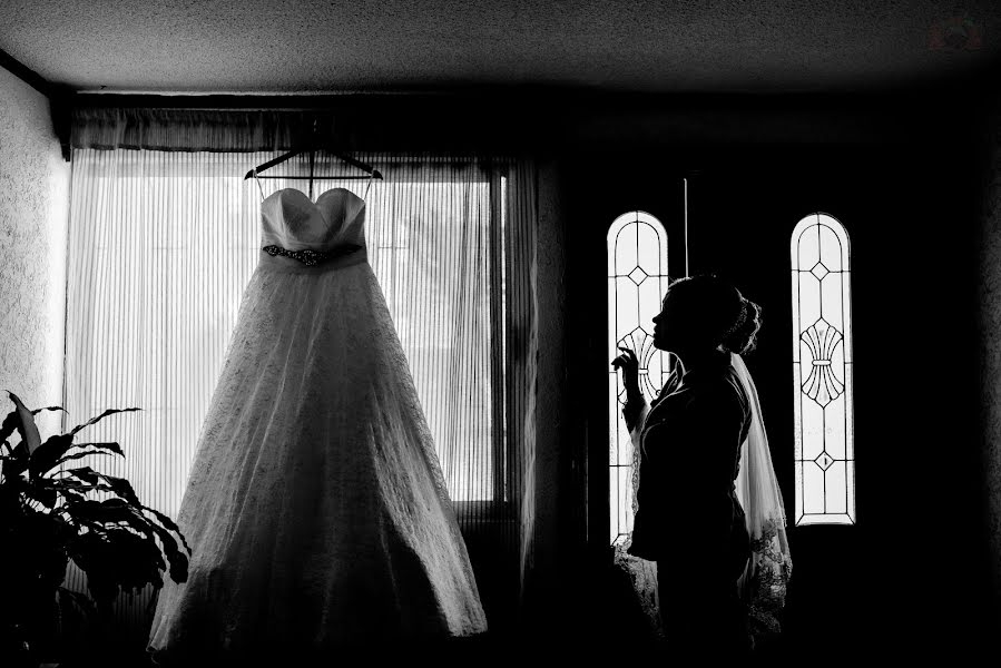 Fotografo di matrimoni Kareline García (karelinegarcia). Foto del 3 marzo 2016