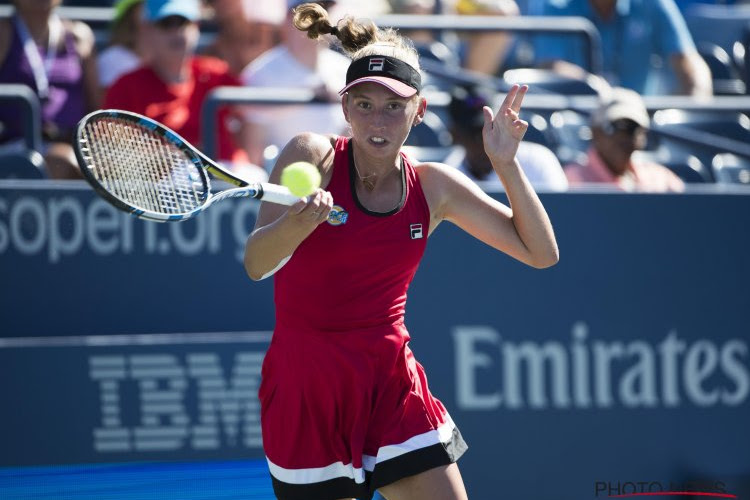 In het enkelspel lukte het niet, maar Elise Mertens kwalificeert zich voor halve finales van dubbelspel 