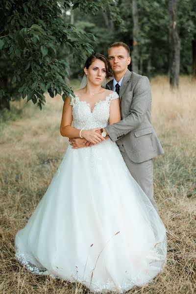 Fotógrafo de bodas Svetlana Verkhoglyad (verkhoglyadsvet). Foto del 17 de marzo 2020