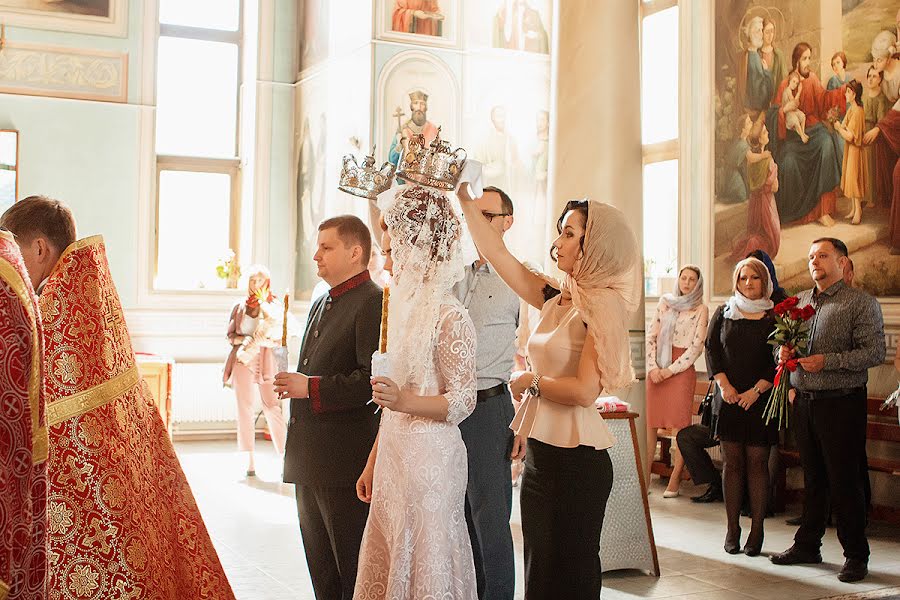 Hochzeitsfotograf Yuliya Novik (novikjulia). Foto vom 24. Februar 2020
